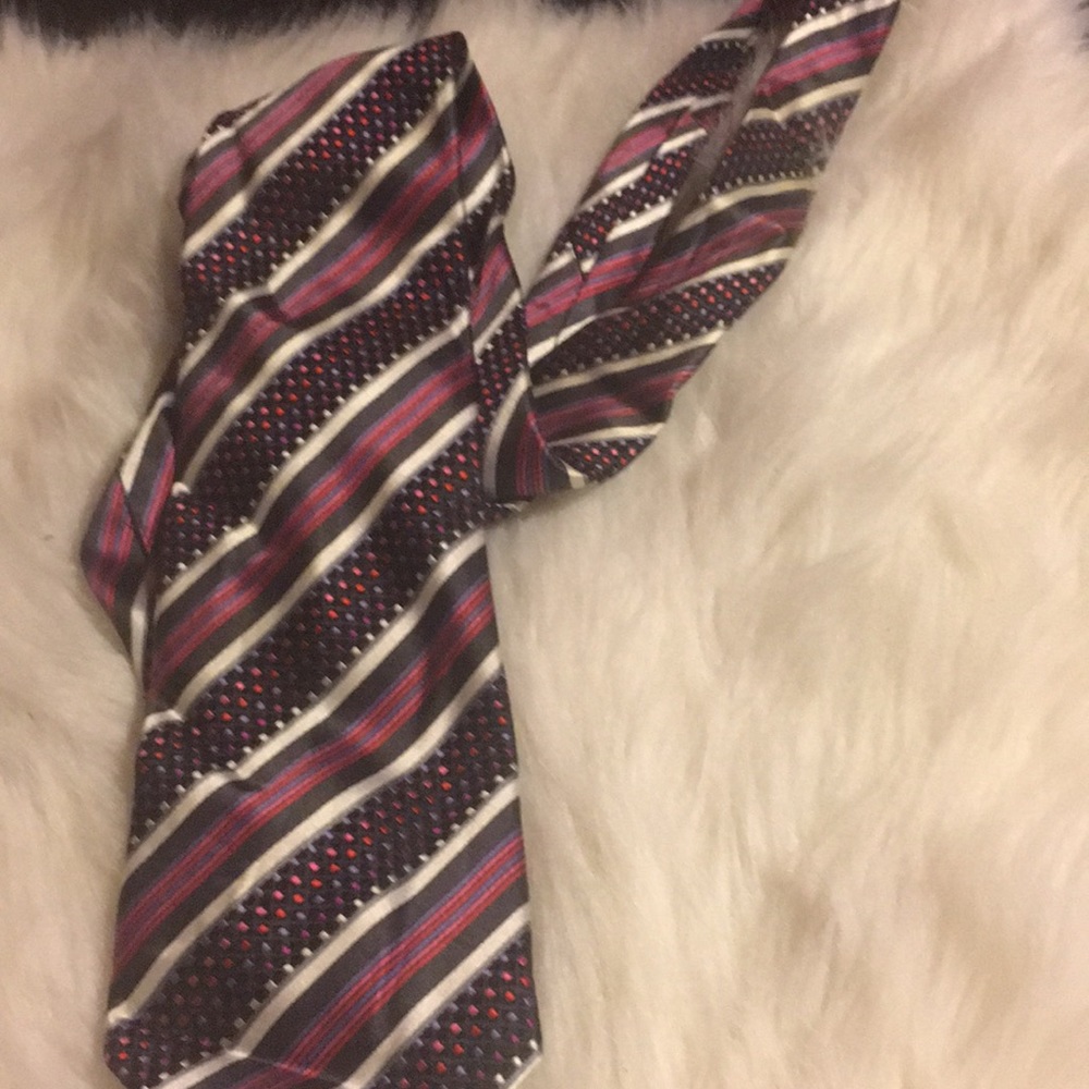 Steve Harvey tie